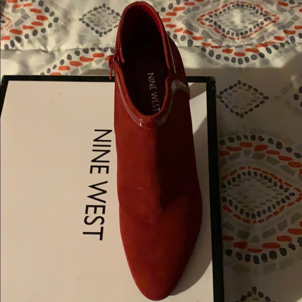 Nine West red suede ankle booties